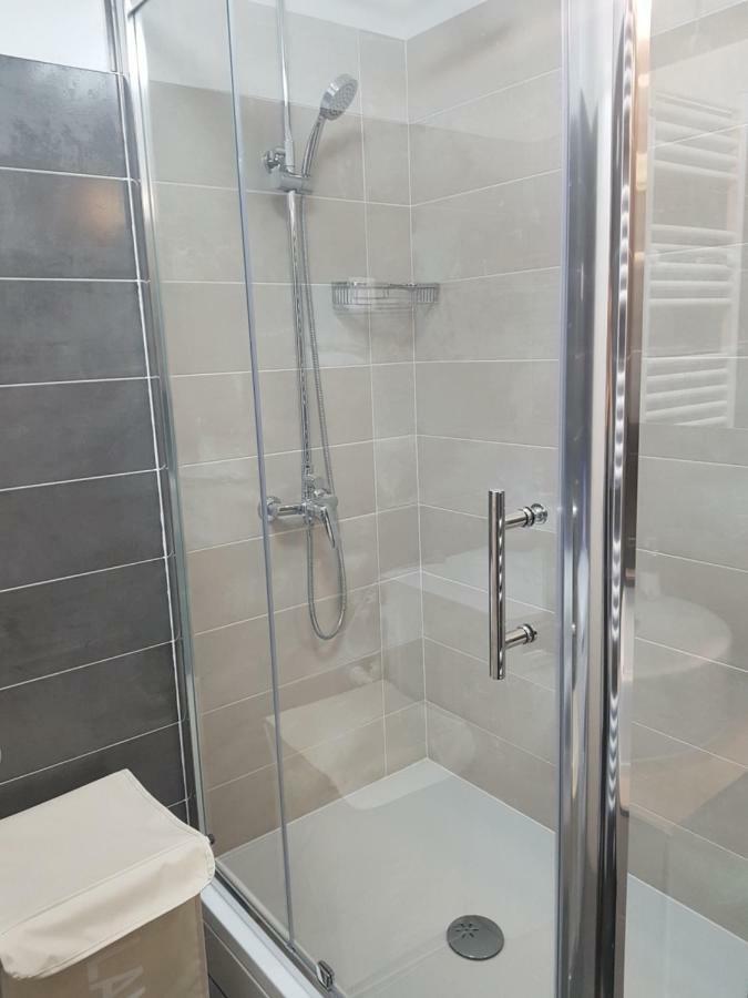 Appartement Apartman Kety à Zagreb Extérieur photo