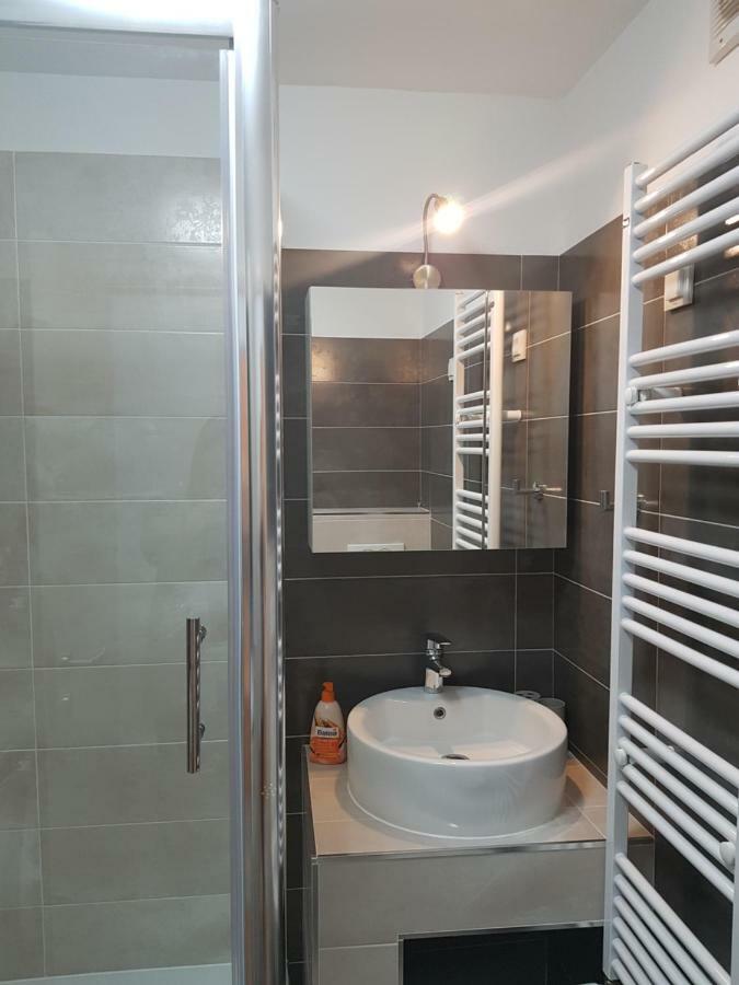 Appartement Apartman Kety à Zagreb Extérieur photo